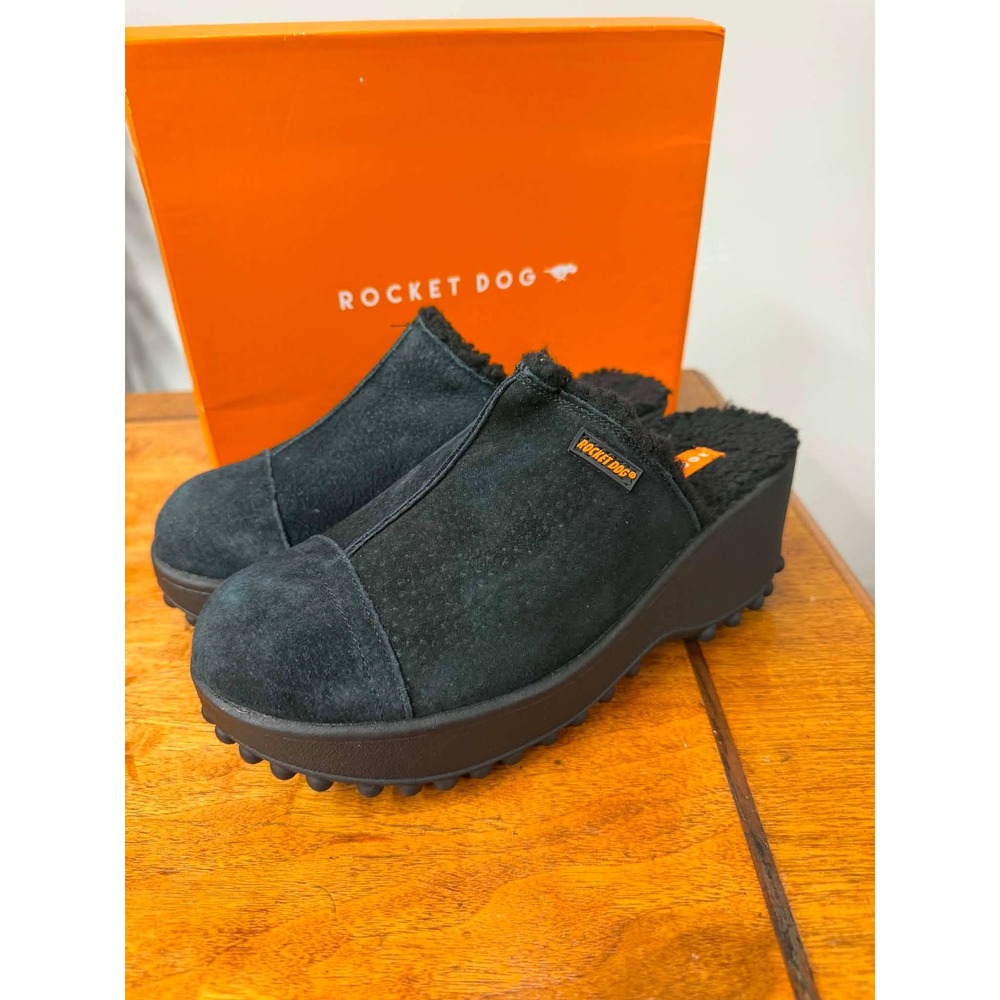 New Rocket Dog 8.5 Frann Nubuck Black Platform Mules Shearling Wedge Shoes